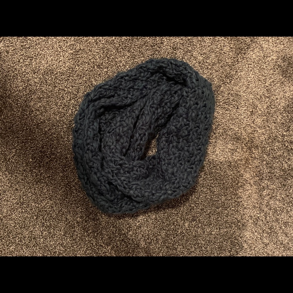 scarf